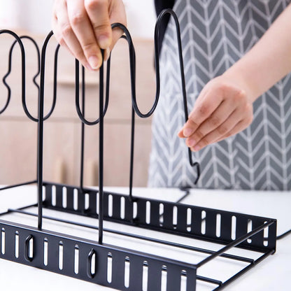 Space saving pots and pans Stand