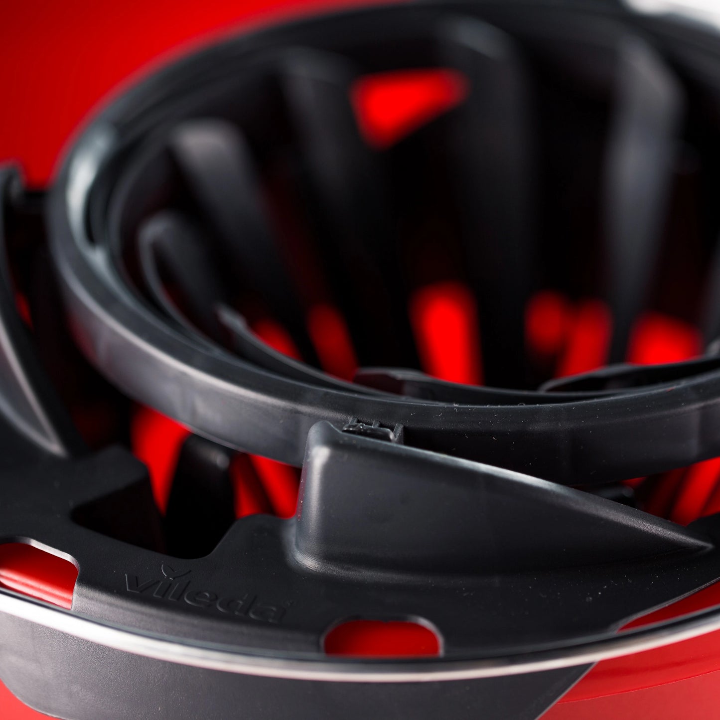 Vileda SuperMocio Bucket & Torsion Wringer